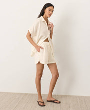 Load image into Gallery viewer, Women's Coastal Double Gauze Curved Hem Short Pact