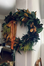 Load image into Gallery viewer, Foraged Magnolia Wreath Making Workshop - NOV 15TH Maelu Designs