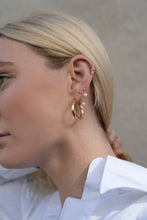 Load image into Gallery viewer, Petite Hoops May Martin
