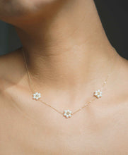 Load image into Gallery viewer, Fiores Choker Necklace KOZAKH