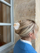 Load image into Gallery viewer, Hand-painted Seashell Claw Hair Clip | Eco-Friendly Solar Eclipse