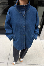 Load image into Gallery viewer, Blair Jacket - Blue Denim Le Bon Shoppe
