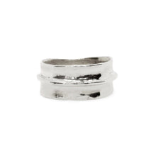 Load image into Gallery viewer, Sahara Silver Ridge Ring Ladha