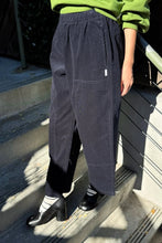 Load image into Gallery viewer, Corduroy Gardener's Pants - Navy Le Bon Shoppe