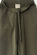Load image into Gallery viewer, Gardener's Pants - Army Green Le Bon Shoppe