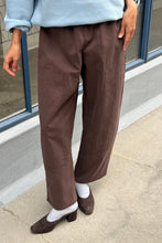 Load image into Gallery viewer, Gardener's Pants - Espresso Le Bon Shoppe