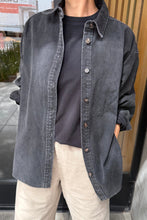 Load image into Gallery viewer, THEO JACKET - BLACK DENIM Le Bon Shoppe