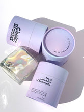 Load image into Gallery viewer, 7.2oz. No. 5: Lavandin + Chamomile Candle Choice Blooms