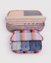 Load image into Gallery viewer, Packing Cube Set - Gradient Stripes Baggu