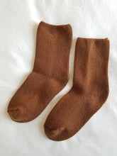 Load image into Gallery viewer, CLOUD SOCKS - SEPIA Le Bon Shoppe
