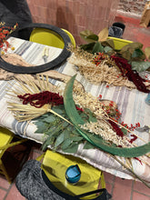 Load image into Gallery viewer, Foraged Magnolia Wreath Making Workshop - DEC 6TH Maelu Designs