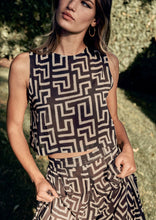 Load image into Gallery viewer, Crop Top - Fall Maelu Designs Zoe XSmall