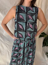Load image into Gallery viewer, Suki Crop Top Maelu Designs 
