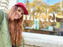 Load image into Gallery viewer, Foraged Magnolia Wreath Making Workshop - NOV 16TH Maelu Designs 
