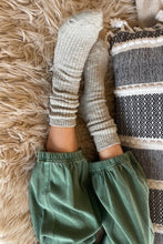 Load image into Gallery viewer, Cottage Socks - oatmeal Le Bon Shoppe 
