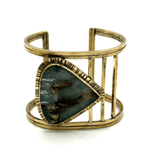 Load image into Gallery viewer, Plume Agate Cuff Fossil and Hide 
