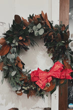 Load image into Gallery viewer, Foraged Magnolia Wreath Making Workshop - DEC 6TH Maelu Designs 
