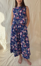 Load image into Gallery viewer, Sabine Crop Top Maelu Designs 
