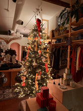 Load image into Gallery viewer, Maelu Candlelight Holiday Weekend - Free to attend! Maelu Designs 
