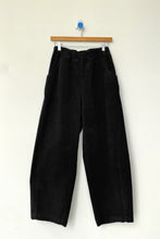 Load image into Gallery viewer, Corduroy Arc Pant - Black Le Bon Shoppe 
