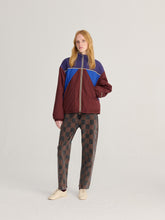 Load image into Gallery viewer, Almost Moiré all over mom fit jeans
