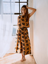 Load image into Gallery viewer, Lola Crop Top Maelu Designs 
