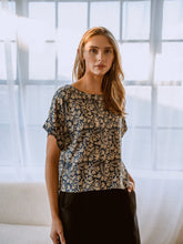 Load image into Gallery viewer, Delia Box Top Maelu Designs 
