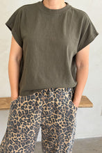 Load image into Gallery viewer, JEANNE TEE - OLIVE Le Bon Shoppe 
