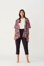 Load image into Gallery viewer, Kimono Maelu Designs 
