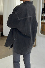 Load image into Gallery viewer, THEO JACKET - BLACK DENIM Le Bon Shoppe 
