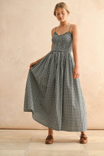Load image into Gallery viewer, D5019 GINGHAM PRINT LONG DRESS MIOU MUSE L BLACK/WHITE 
