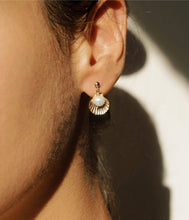 Load image into Gallery viewer, Belle Earrings KOZAKH 
