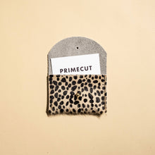 Load image into Gallery viewer, Cardholder - Tiny Spotted Hair on Hide Primecut 
