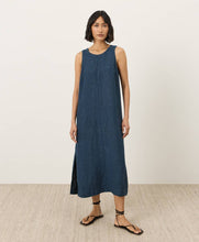 Load image into Gallery viewer, Women's Linen Easy Tank Dress Pact Large Yarn Dye Navy Blue 
