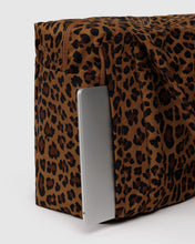 Load image into Gallery viewer, Small Cloud Carry-on - Leopard Baggu 
