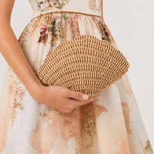 Load image into Gallery viewer, Aquata Clutch Urban Expressions 
