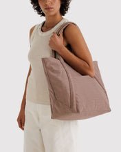 Load image into Gallery viewer, Cloud Bag - Toasted Almond Baggu 
