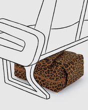 Load image into Gallery viewer, Small Cloud Carry-on - Leopard Baggu 
