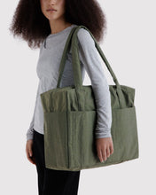 Load image into Gallery viewer, Cloud Carry-On - Caper Baggu 
