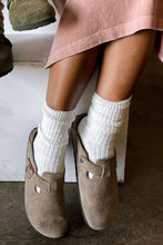 Load image into Gallery viewer, Cottage Socks - oatmeal Le Bon Shoppe 
