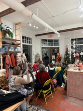 Load image into Gallery viewer, Foraged Magnolia Wreath Making Workshop - DEC 6TH Maelu Designs 
