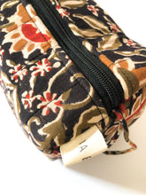 Load image into Gallery viewer, Farrah Makeup Bag Maelu Designs 
