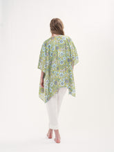 Load image into Gallery viewer, Short Kimono - Summer Maelu Designs 
